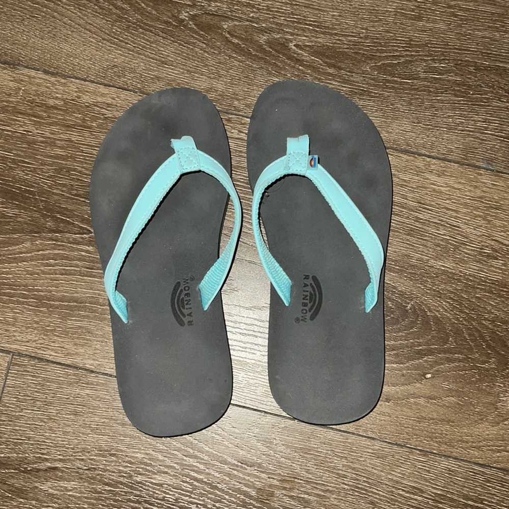 LIKE NEW WORN ONE DAY rainbows